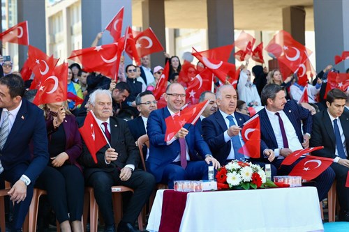 Giresun’da 19 Mayıs Coşkusu: Gençlik ve Spor Bayramı Görkemli Etkinliklerle Kutlandı